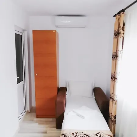 Casa Fortuna Pensión *