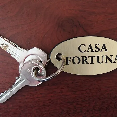 Casa Fortuna Pensión *